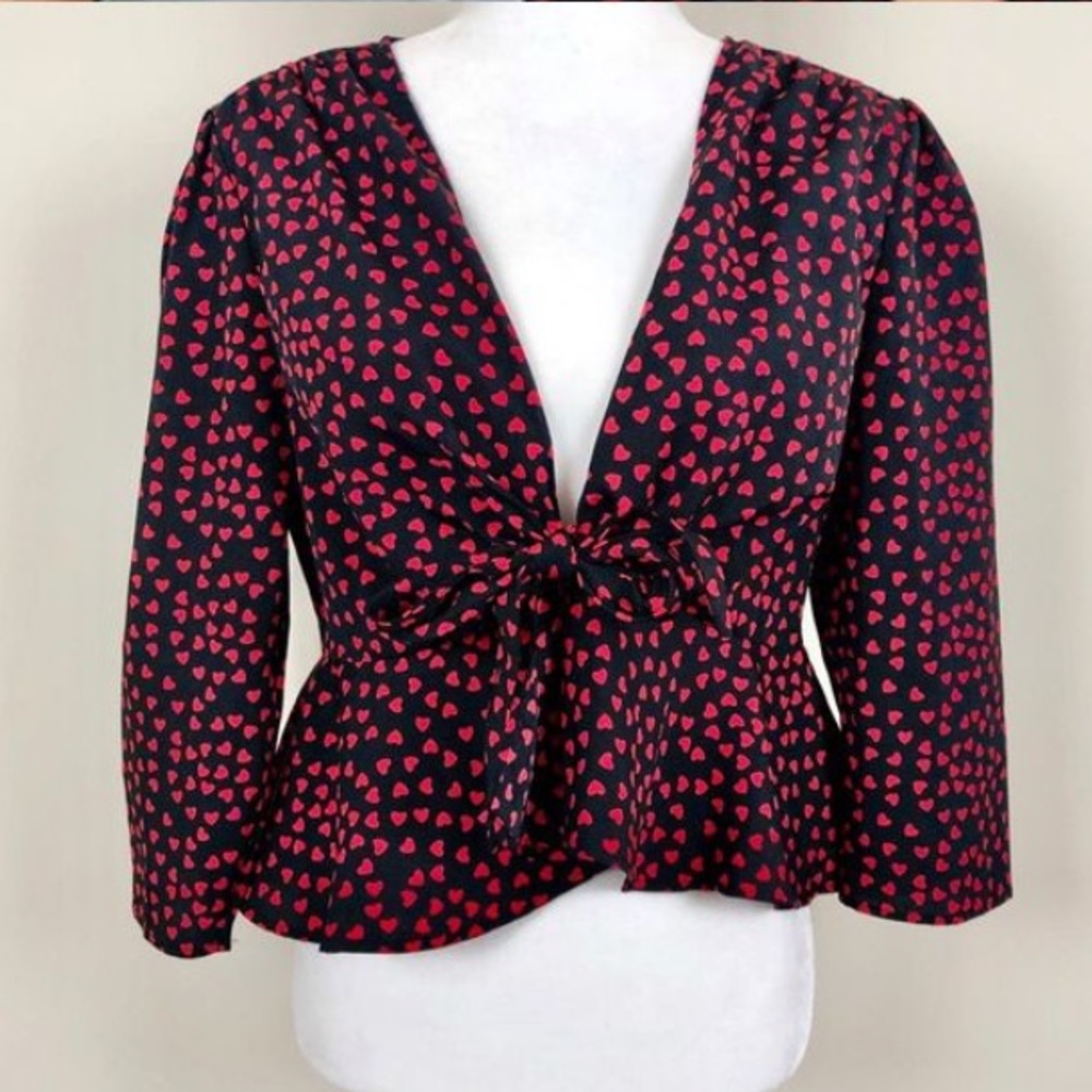Nic + Jo red and black tie front heart print top NWOT